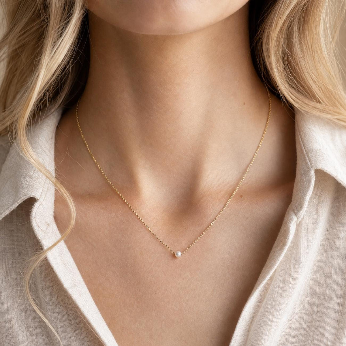 Dainty Pearl Necklace, Tiny Pearl Pendant, Minimalist Jewellery, June Birthstone Gift, Bridesmaid Gift