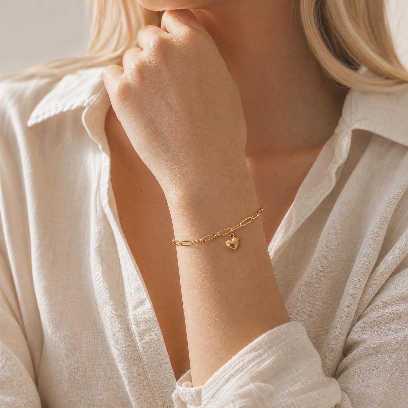 Gold Heart Bracelet, Paperclip Chain Bracelet, Meaningful Gift for Her, Gift for Daughter Sister Friend