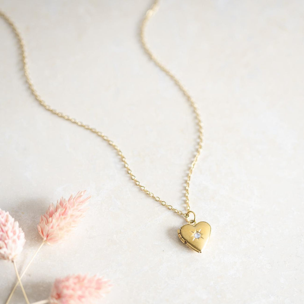 Gold Heart Locket Necklace, Photo Keepsake Gift for Her, Sentimental Necklace, Birthday Gift for Daughter Mum Wife